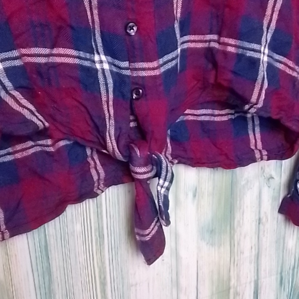 Rails NWOT Plaid Cropped Button Down XS - Picture 6 of 11